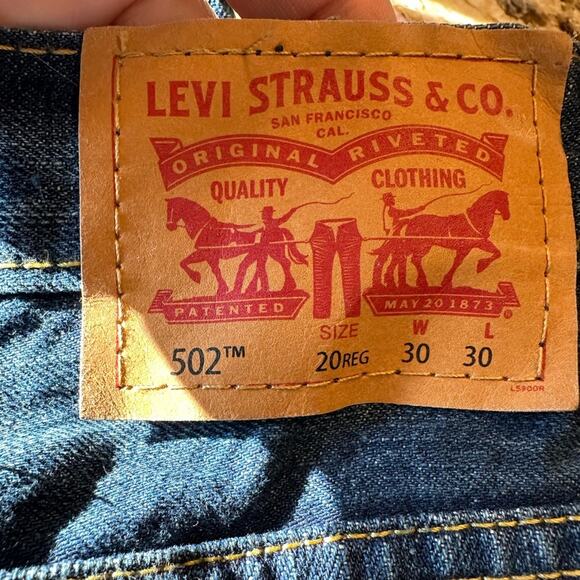 Levi's 502 Regular Taper Slight Distress Size Youth 20R Denim Jeans - Picture 3 of 6